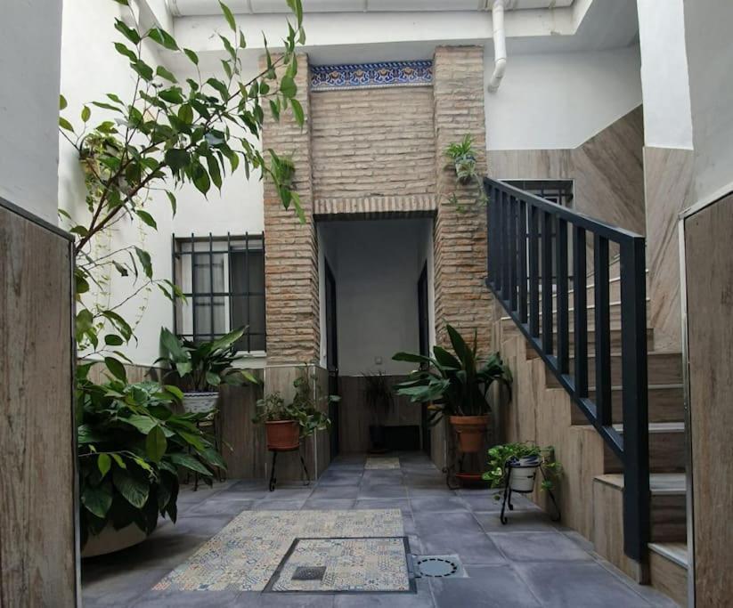 Apartamento En El Fontanal, Casa- Patio De Vecinos Sevilla Eksteriør billede