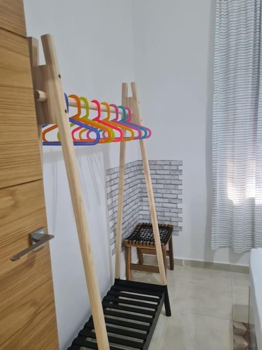 Apartamento En El Fontanal, Casa- Patio De Vecinos Sevilla Eksteriør billede